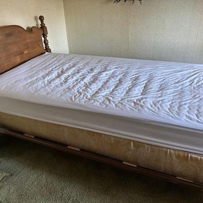 Twin beds- two matching head/foot boards 