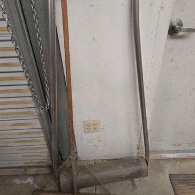 #1217 • Roller and Push Broom
