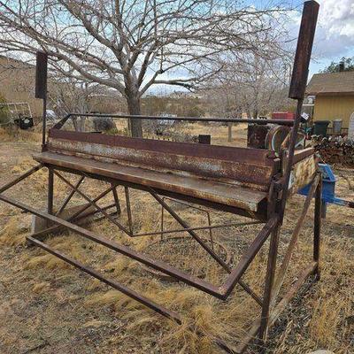 #100 • 8' Sheet Metal Brake
