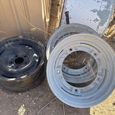 #5106 • (2) Ford 5 Wide and (1) 5-Lug Metal Wheels

