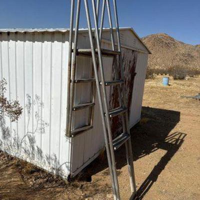 #5300 • Pool Ladder
