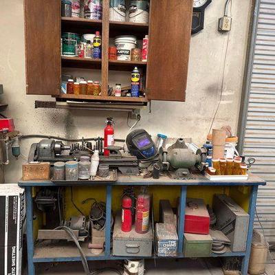 #1178 • Work Bench, Bench Grinder, Craftsman Lathe, Fire Extinguishers
