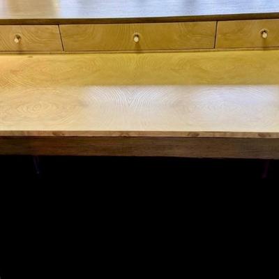 Condition: Excellent 
Dimensions: 
36”H x 26”D x 48”W