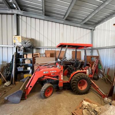 Kubota TL421
1166 hours runtime