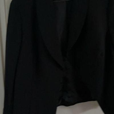 Women's suit