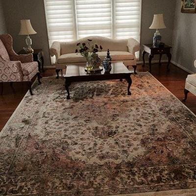 Ivory and mauve rug