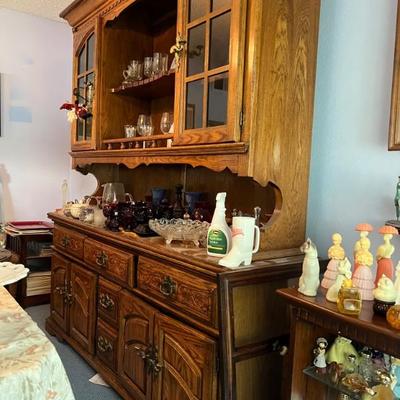 This China cabinet only $100.00!
