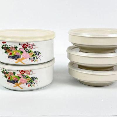 Lot #111 Vintage Round Asian Bowls with Lids
