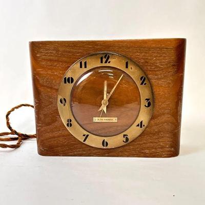 Lot #41 Vintage Seth Thomas Wood Electric Clock (it works!)

