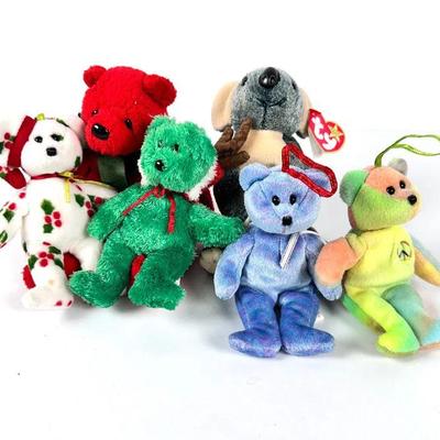 Lot #91 Vintage Assortment of Christmas TY Beanie Babies
