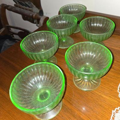 Green depression ware