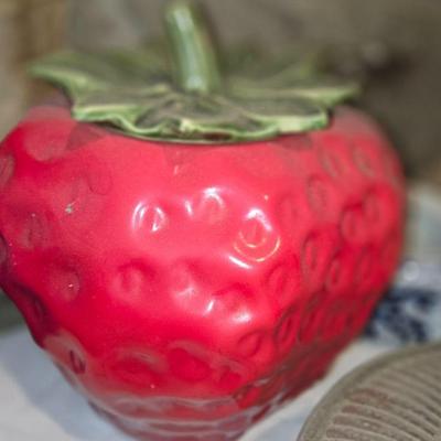 Cookie jar