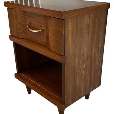 MCM Johnson-carper Furniture Co. Fashion Trends Single Drawer Peg Leg Night Stand