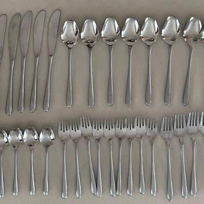 (44) Pieces Of Vintage Oxford Hall Stainless Japan Silverware - Forks, Knives, And Spoons