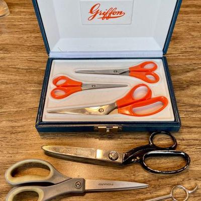 Boxed Set Of Griffon Scissors, Pair Of Wiss Serrated Fiskers, And More
