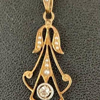 Antique 14k Gold Victorian Lavalier Pendant With Pearls And Diamond And 9k Gold Antique Chain -2.85 Gms Total