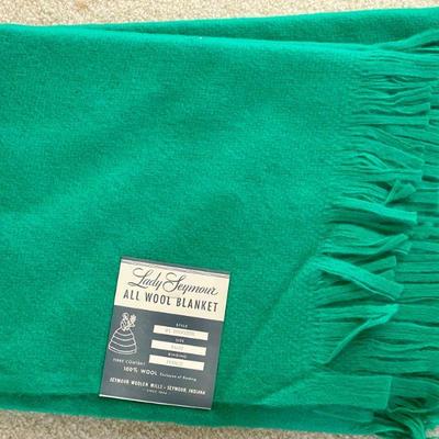 Ladies Seymour All Wool Blanket 54" X 72" Snoozer With Fringe New In Bag