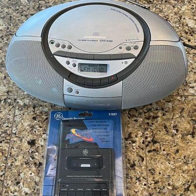 Sony CFD-S350 CD-R/RW With GE Cassette Recorder