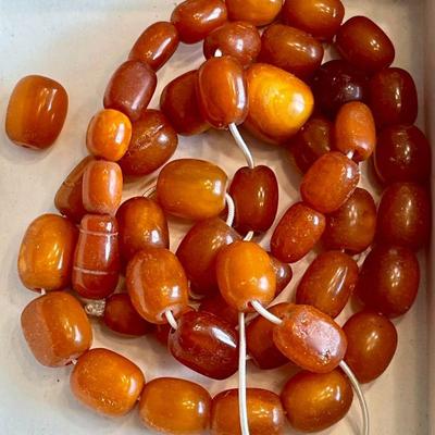 Vintage Strand Of Butterscotch Amber Beads 