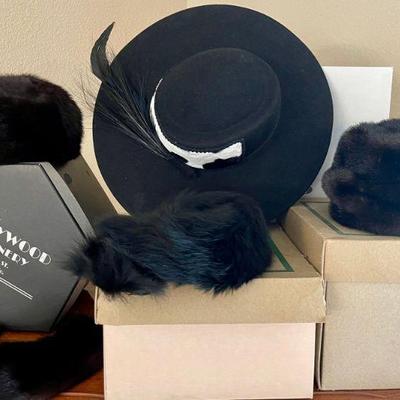 Sonni San Francisco Ladies Hat In Box, (2) Fur Hats, And Fur Collar