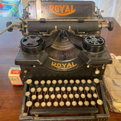 Estate sale photo