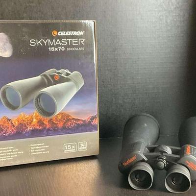 Celestron skymaster 15x70 binoculars with original packaging
