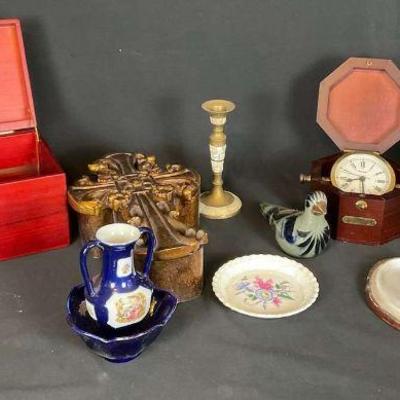 Elegant vintage porcelain decor collection