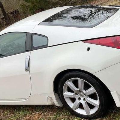 Nissan 350z project car w 2 extra tires starts & runs
