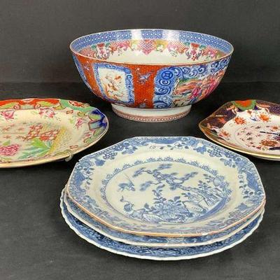 Set of vintage japanese bowls and plates