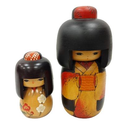 Kokeshi wood dolls