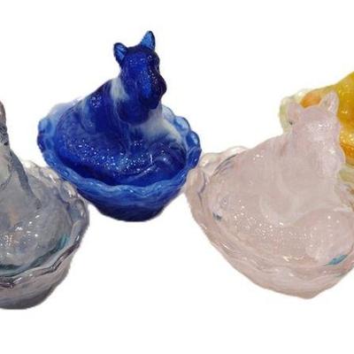 Boyd glass Scottie dogs on basket