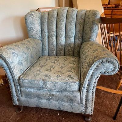 Sitting chair 