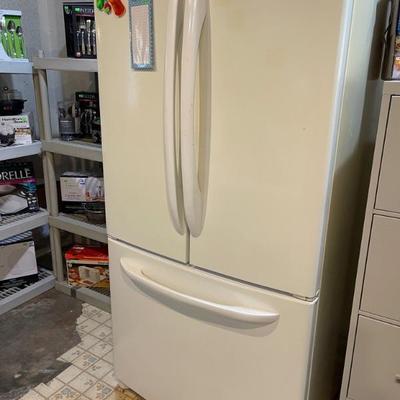 Fridge like new 