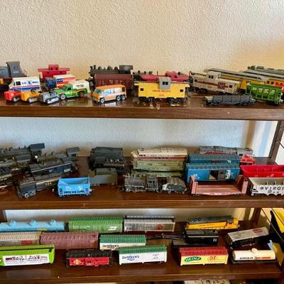 Trains trains  