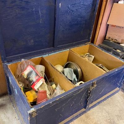 Wood crate 