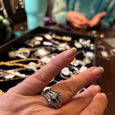White Gold and Diamonds 