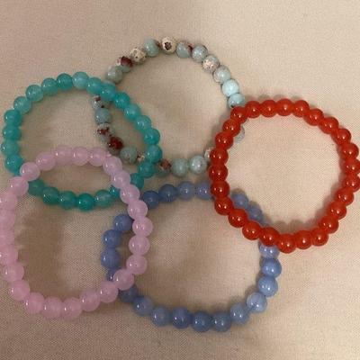 MMM103 Five Polished Stone Bracelets New