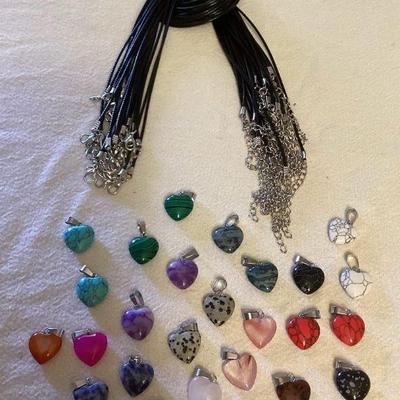 MMM145 Twenty-Five Polished Stone Heart Shaped Pendants On Cord Necklaces New