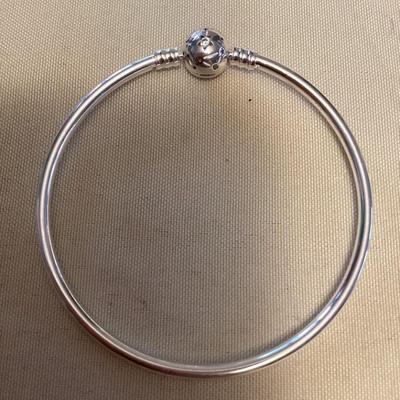 MMM075 Sterling Silver Bangle Charm Bracelet New