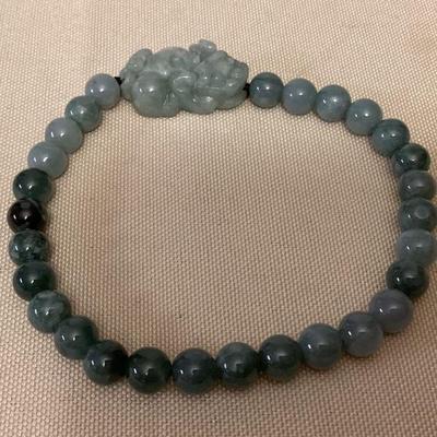 MMM040 Beaded Jade Bracelet With Foo Dog New