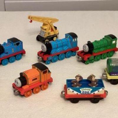 MMM146 Thirteen Thomas The Train Die-Cast Cars