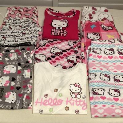 MMM149 Women’s Hello Kitty Sleep Wear
