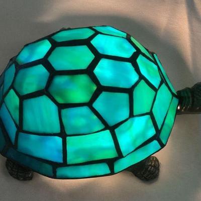 MMM206 Blue/Green Slag Glass Turtle Shaped Tiffany Style Table Lamp New