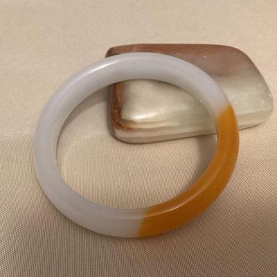 MMM161 Orange & White Jade Bangle Bracelet New 