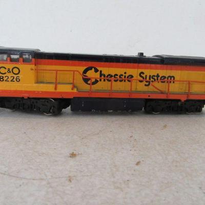 Bachmann Chessie System C&O 8226 Locomotive #BQ 23-7