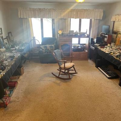 Estate sale photo