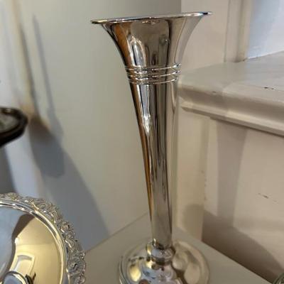 Silver plate fluted bud vase 