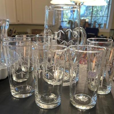Bamboo by Sasaki Pitcher and 8 glasses 
