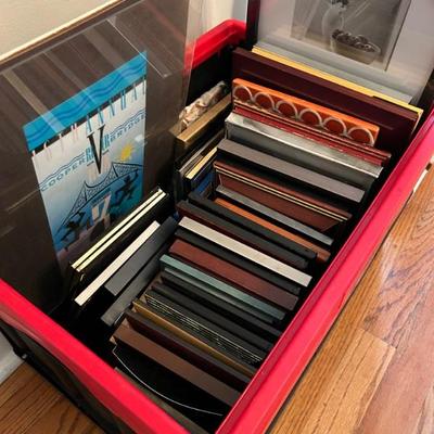 FRAMES!