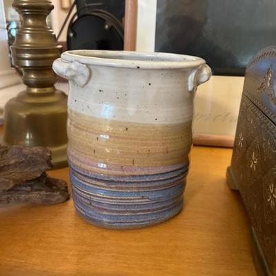 handmade glazed pottery 